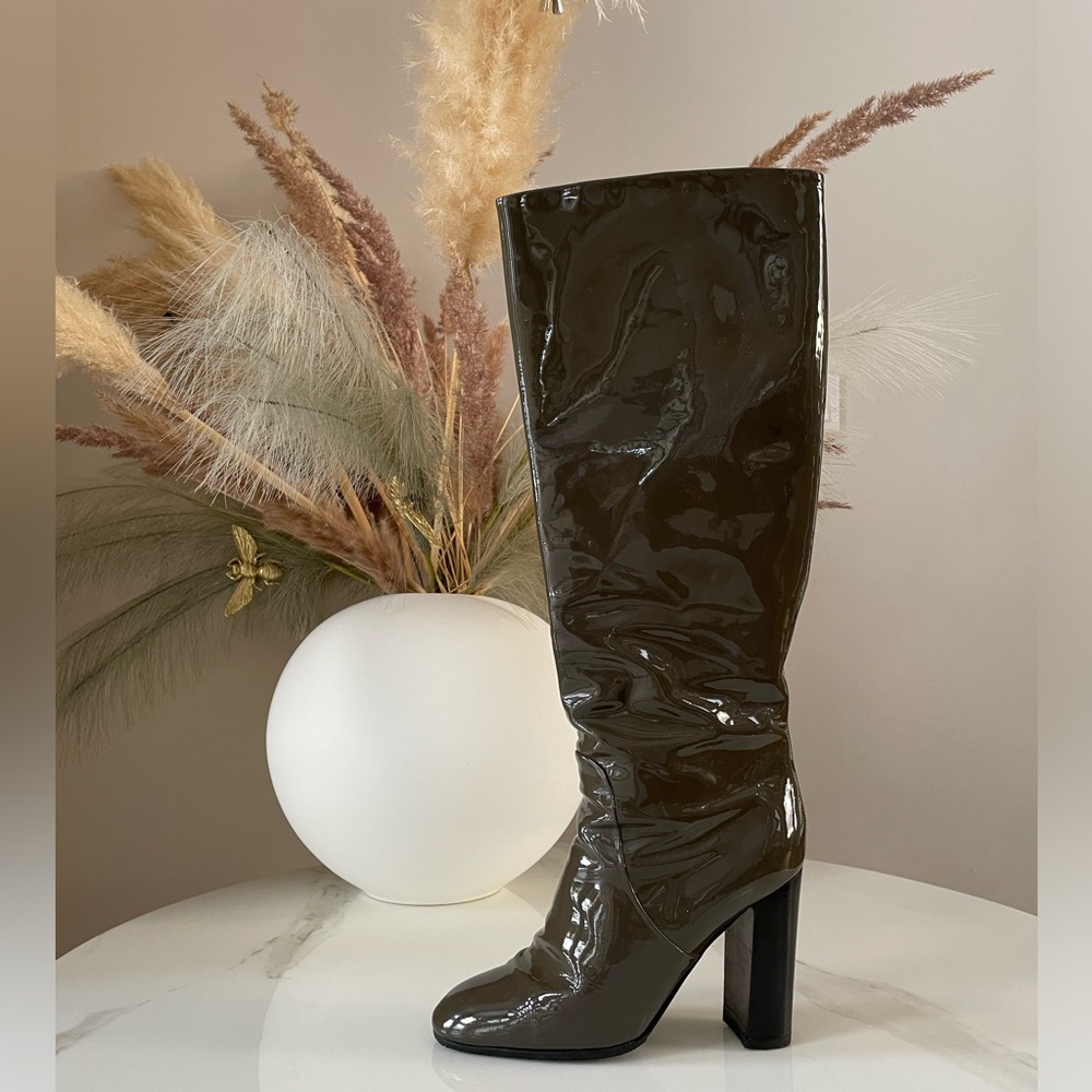 BOTTEGA VENETA Knee High Boots - olive green
Size 9 (8.5)